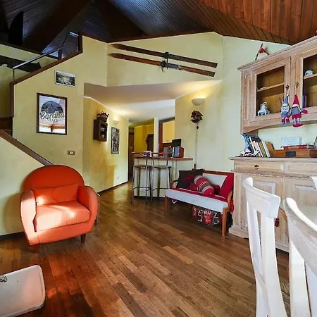 アパート Mcx Vacation - Gardenia House, Duplex Just Steps From The Slopes In Cervinia! *